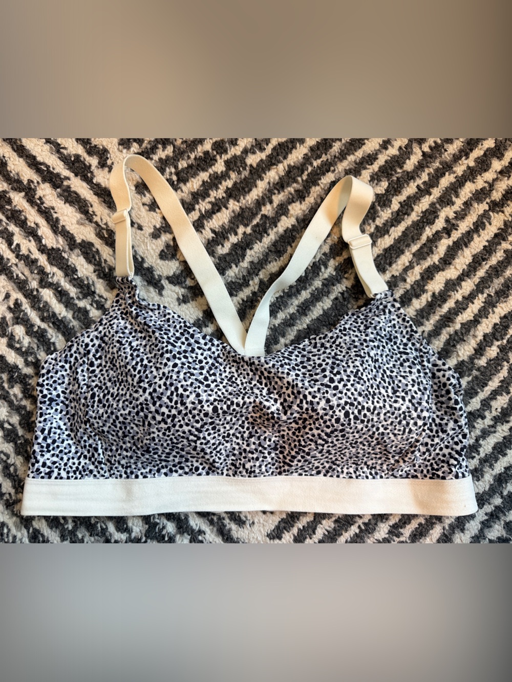 Old Navy Black and White Leopard Print Sports Bra - Powersoft Go Dry